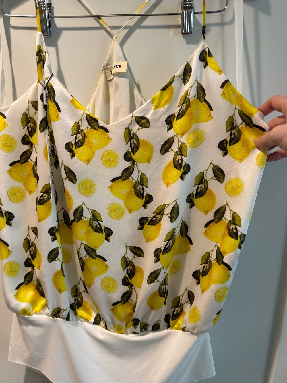 L'AGENCE White Lemon-Print Silk Bodysuit Size Large - Picture 10 of 16